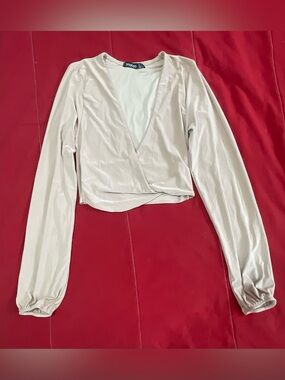 Boohoo Taupe Long-Sleeve Wrap Crop Top